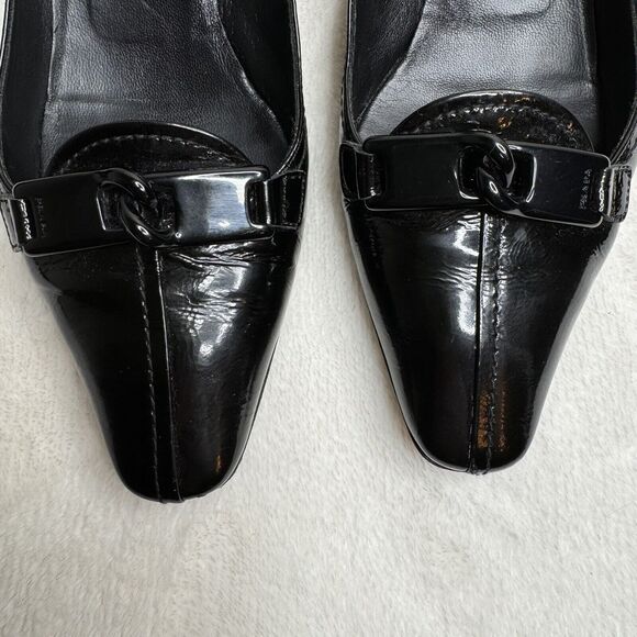 Prada Womens Shoes Black Patent Leather Kitten Block Heels Chain Link Chic 37 - Picture 2 of 15